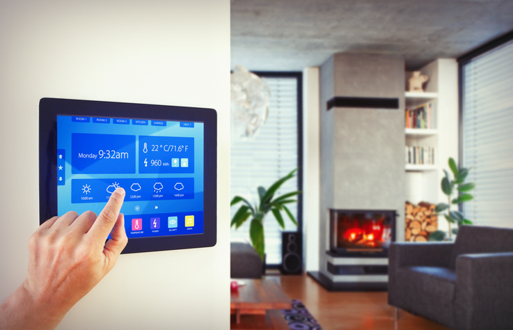 Smart thermostats and other important energy saving methods can help you cut your Houston electricity bills and save you money.