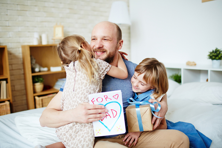 Check out these DIY dad electrician tool sets for father's day!