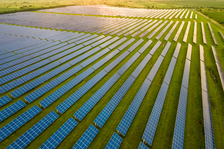 Of all Texas renewables, solar power recently output hit 62% of its installed capacity. Learn how it helped Texas keep its cool and why it may help keep future rates low.