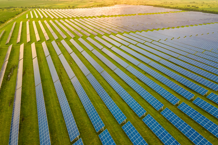 While environmentally friendly renewables and batteries are increasing, ERCOT reports that declining afternoon power reserves need to be backed up by dispatchable generators.