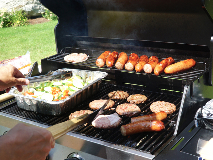 Plan Now to Save More on Your Texas Labor Day Cookout Serve up a variety of affordable menu options for your Labor Day Cookout this year.